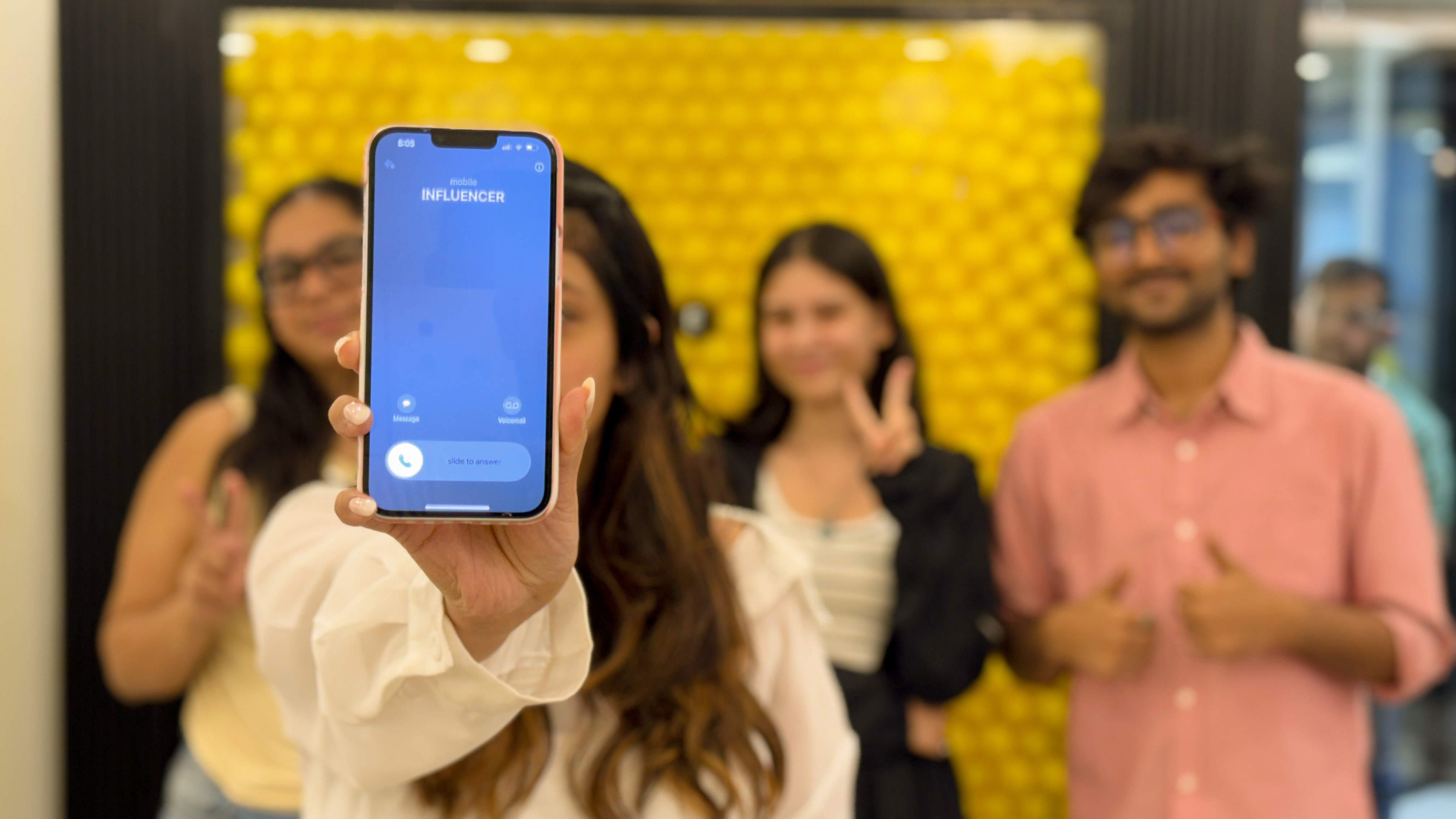 Community / Influencer Marketing - The Brand Bee